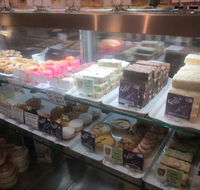 Harry's Cafe - e-Seniors