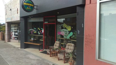 Hard Rubbish Jaffle Bar - e-Seniors 0