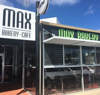 Max Bakery  Cafe - e-Seniors