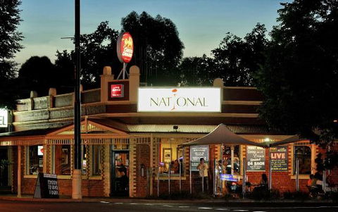 The National Hotel Bar And Grill - e-Seniors 0