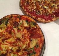 Accetta's Woodfired Pizza House - e-Seniors