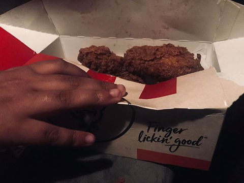 KFC - e-Seniors 0