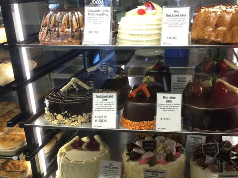 Muddings Bakery - e-Seniors 0