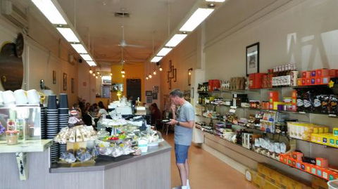 Yellow Belly Deli - e-Seniors 0