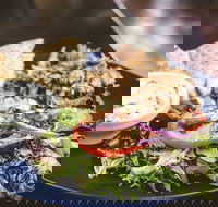 Food On The Hill - e-Seniors