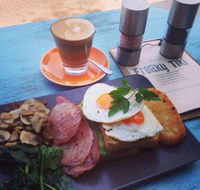 Freaky Tiki - e-Seniors