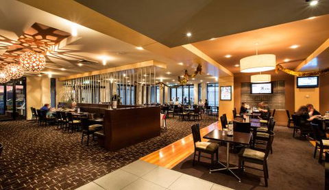 The Excelsior Hotel - e-Seniors 0