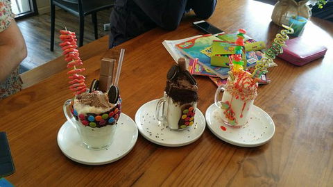 Darley General Store & CAFE - e-Seniors 0