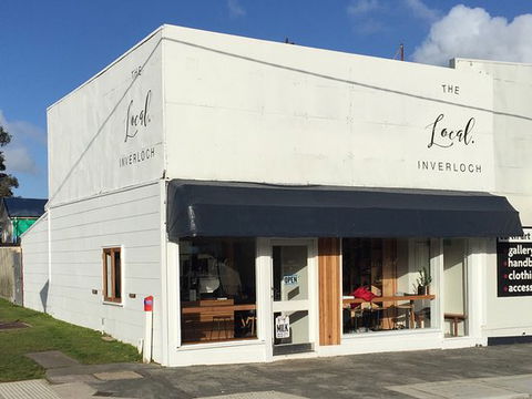 The Local. Inverloch - e-Seniors 0