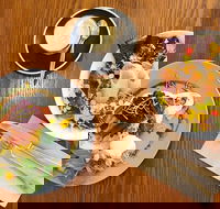 Wolf On Murray - e-Seniors