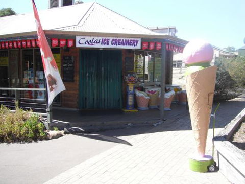 Coolas Ice Creamery - e-Seniors 0