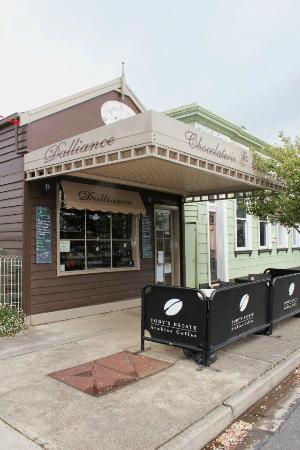 Dalliance Chocolaterie & Providore - e-Seniors 0