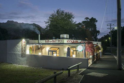 Kookaburra Hotel - e-Seniors 0