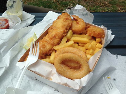 Lang Lang Fish, Chips & Pizza - e-Seniors 0