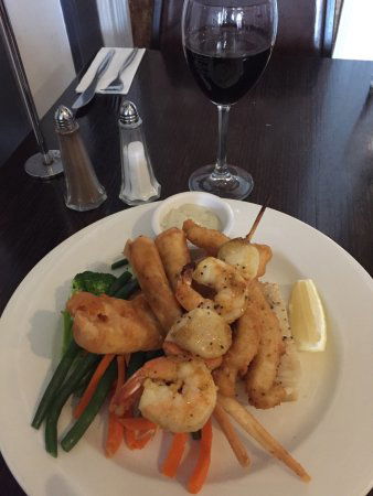 Restaurant Hampden Hotel - e-Seniors 0