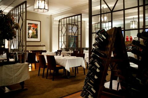 The Argus Dining Room - e-Seniors 0
