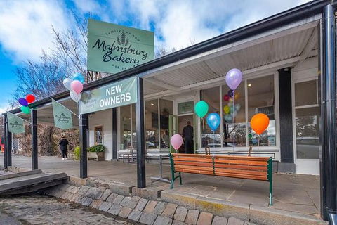Malmsbury Bakery - e-Seniors 0