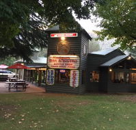 Red Gum Bar and Bistro - e-Seniors