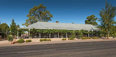 The Redesdale Hotel - e-Seniors 0