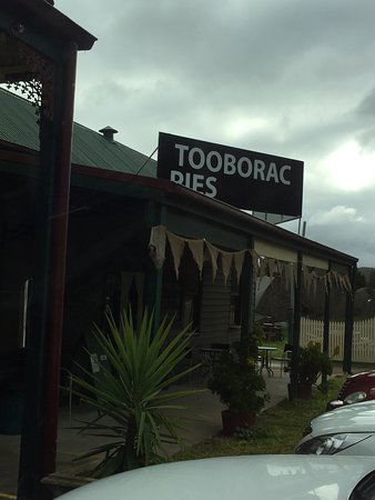 Tooborac Pie Shop - e-Seniors 0