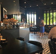 Sonoma Restaurant - e-Seniors