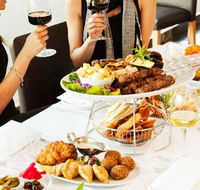 El-Phoenician Lebanese Restaurant - e-Seniors