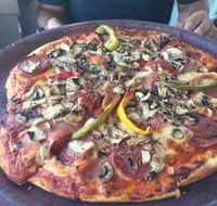 Russos Pizzeria - e-Seniors