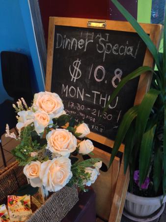 Bow Bow Thai Resturant - e-Seniors 0