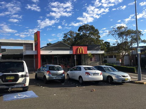 Mcdonald's Family Restaurants - e-Seniors 0