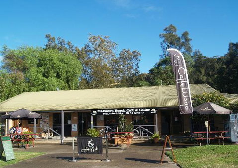 Maloneys Beach Cafe And Cellar - e-Seniors 0