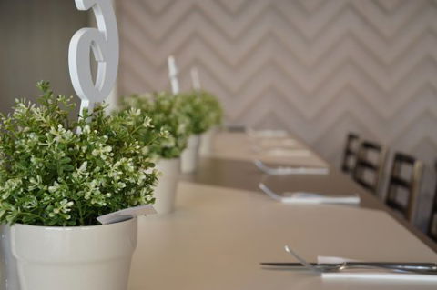Thyme On Argent - e-Seniors 0