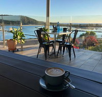 The View - coffee  bites - e-Seniors