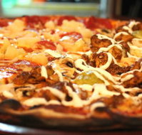 Heat Woodfired Pizza Bar - e-Seniors