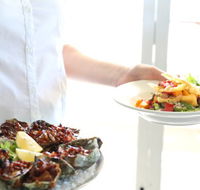 Hooked Restaurant  Grill - e-Seniors
