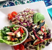 Old Lodge Gallery Emporium By The River Cafe - e-Seniors