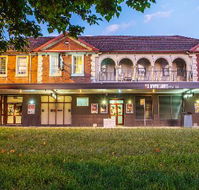 Swansea Hotel - e-Seniors