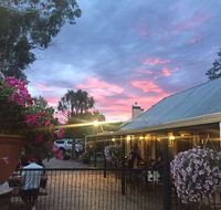 Old Canberra Inn - e-Seniors