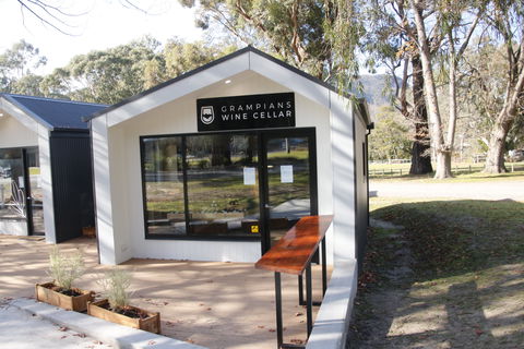 Grampians Wine Cellar - e-Seniors 1