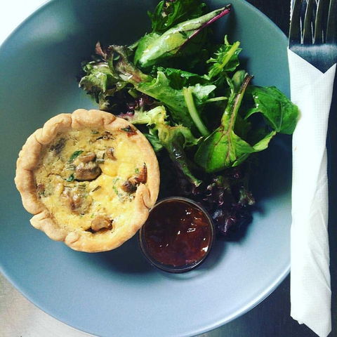 Park Bench Espresso Bar - e-Seniors 0