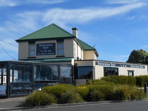 Deloraine Deli - e-Seniors 0