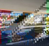 Pipi's Seafood - e-Seniors