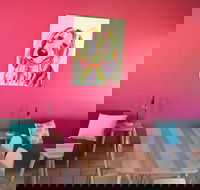 The Fat Beagle Coffee Shop - e-Seniors