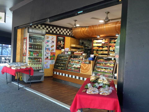 Brumby's - Bulimba - e-Seniors 0