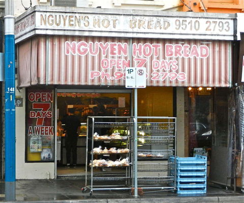 Nguyen Hot Bread - e-Seniors 0