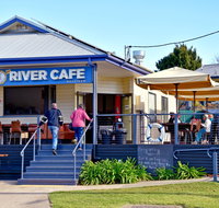 The River Cafe Nelligen - e-Seniors