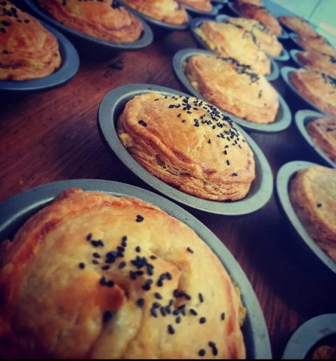 About Thyme - e-Seniors 0