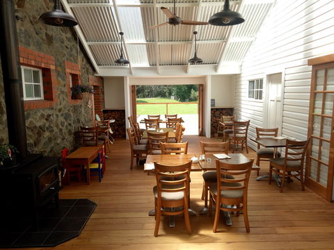 Earthwater Cafe - e-Seniors 1