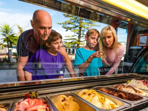 Lennox Gelato And Coffee Co - e-Seniors 0