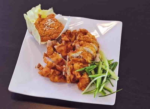 Perth No.1 Curry Chicken Bread - e-Seniors 0