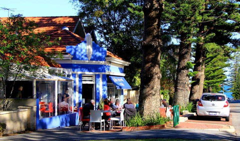 John Street Cafe - e-Seniors 0